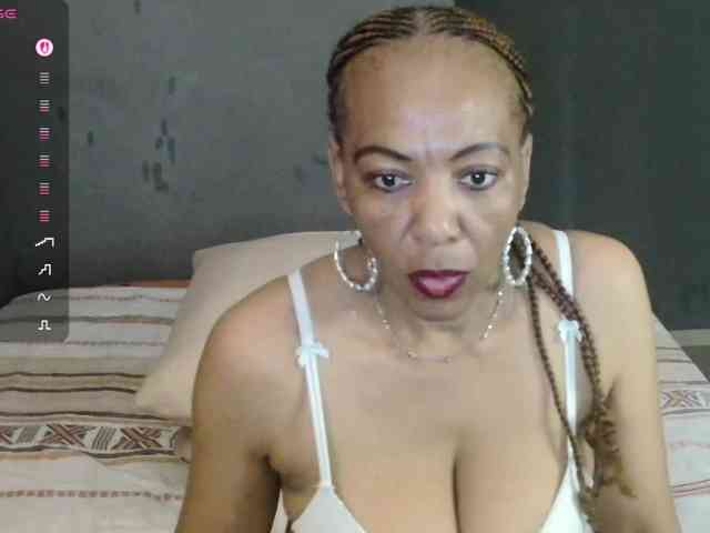 Sweetlilya webcam