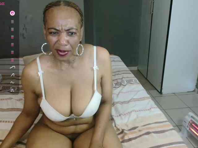 Sweetlilya webcam
