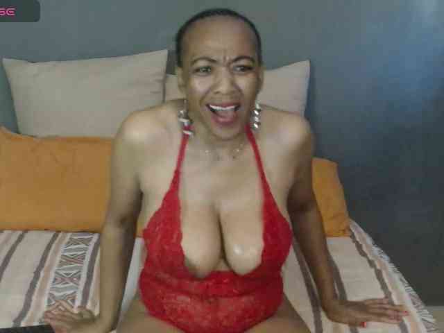 Sweetlilya webcam