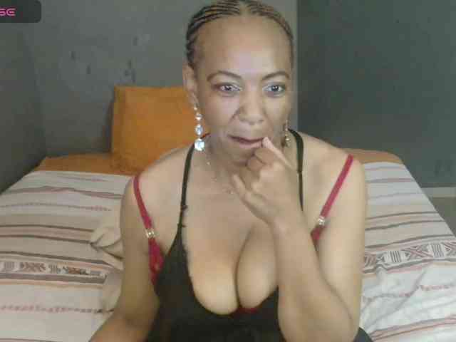 Sweetlilya webcam