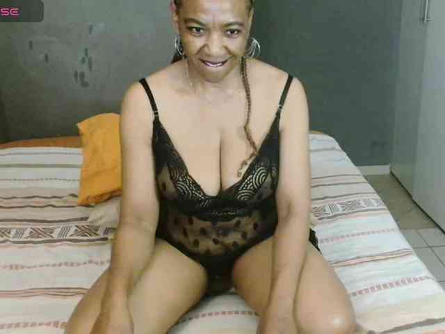 Sweetlilya webcam