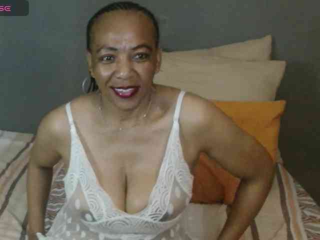 Sweetlilya webcam