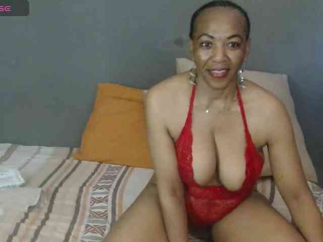 Sweetlilya webcam