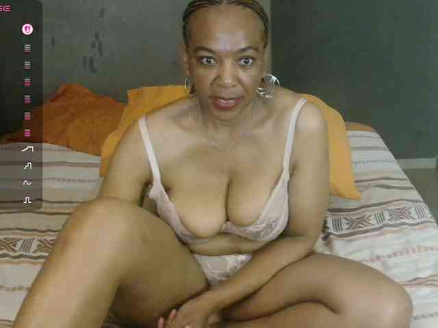Sweetlilya webcam