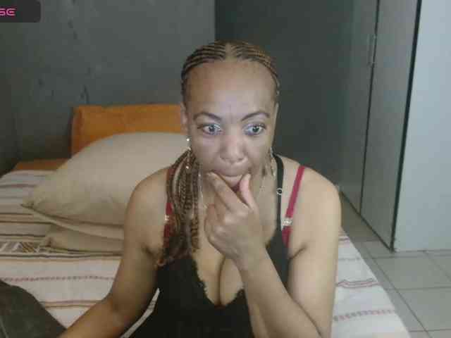 Sweetlilya webcam