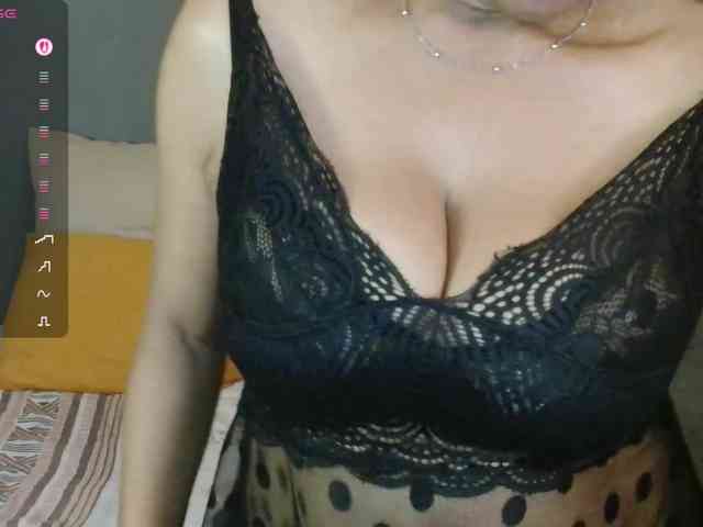 Sweetlilya webcam