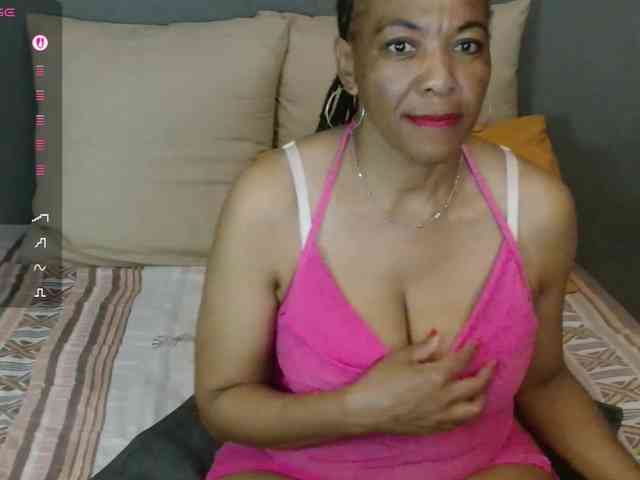 Sweetlilya webcam