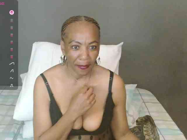 Sweetlilya webcam