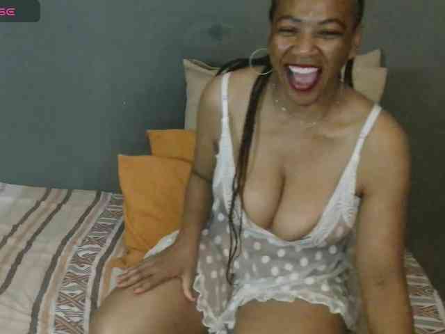 Sweetlilya webcam