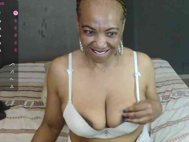Sweetlilya webcam