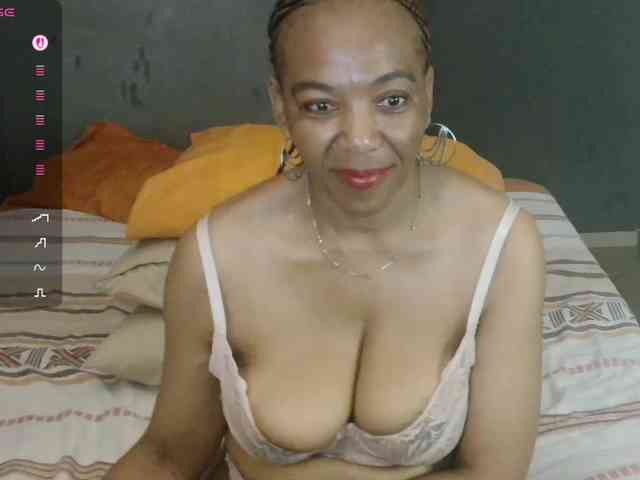 Sweetlilya webcam