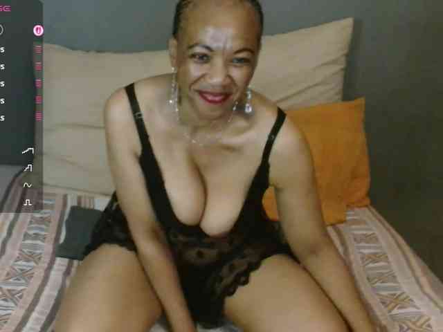 Sweetlilya webcam