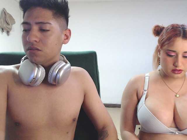 SammiAndSoffi's BongaCams show and profile