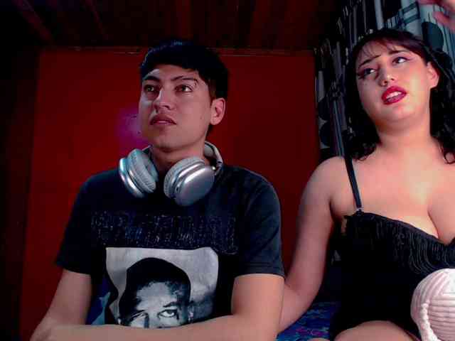 SammiAndSoffi webcam