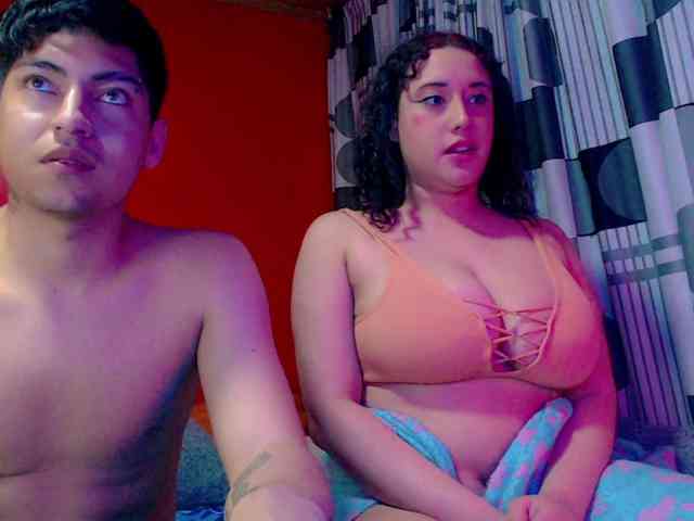 SammiAndSoffi webcam