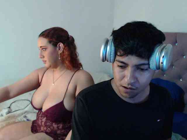 SammiAndSoffi webcam