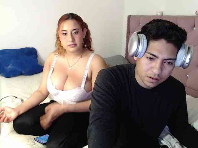 SammiAndSoffi webcam