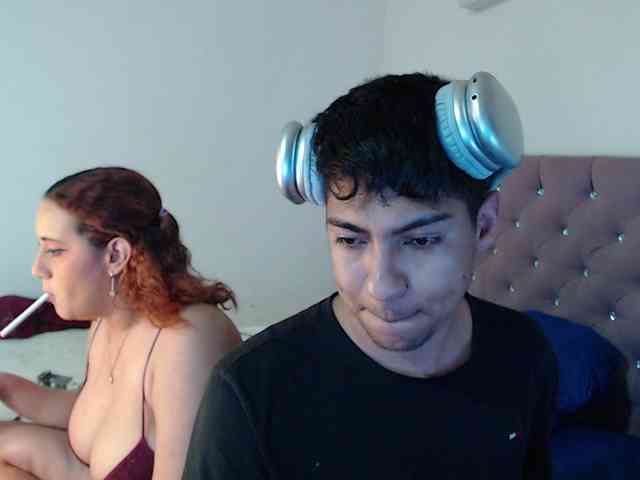 SammiAndSoffi webcam