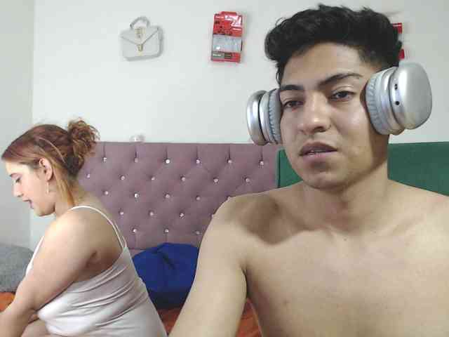 SammiAndSoffi webcam