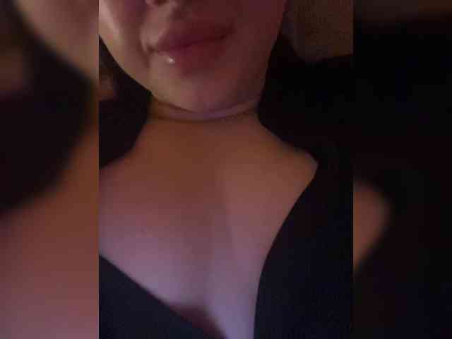 Yuliya2406 Live Webcam on BongaCams