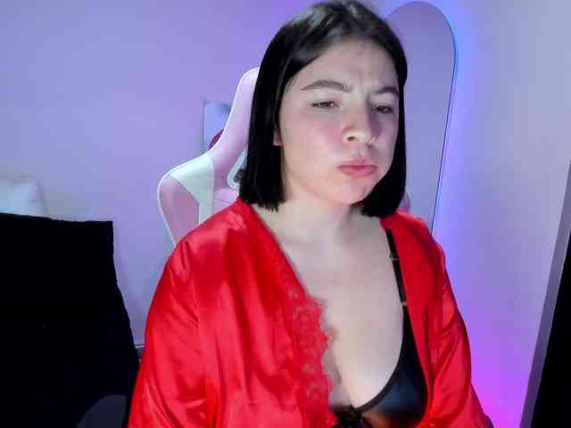 Zamira-Taylor webcam