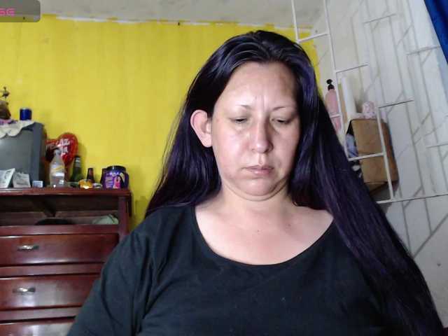 evatoms Live Cam on BongaCams