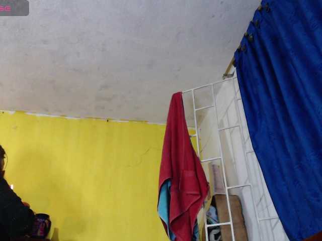 evatoms's BongaCams show and profile