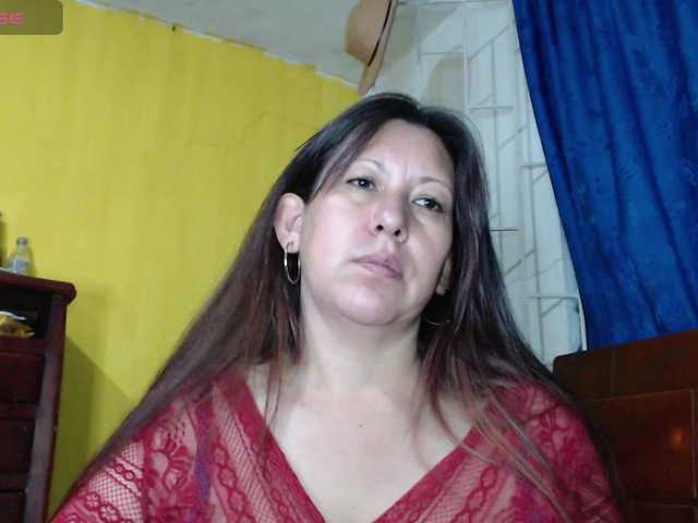 evatoms's BongaCams show and profile