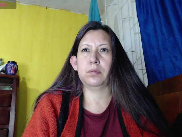 evatoms's BongaCams show and profile