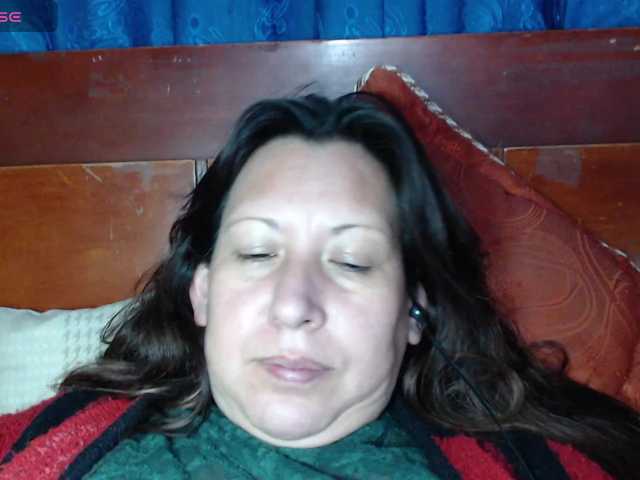 evatoms's BongaCams show and profile