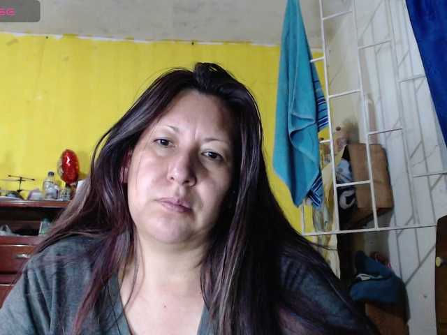 evatoms's BongaCams show and profile