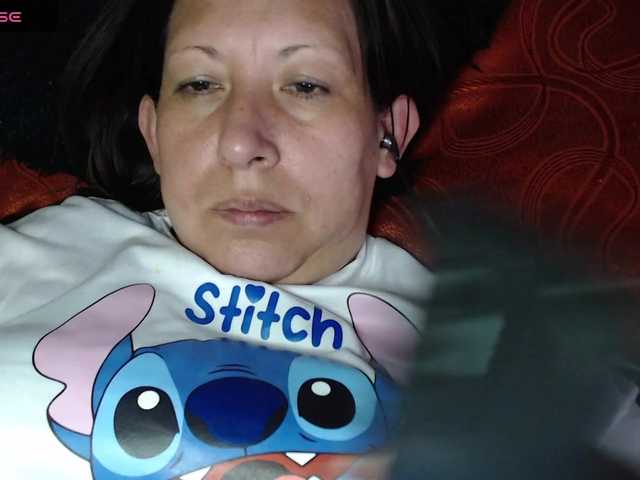 evatoms's BongaCams show and profile