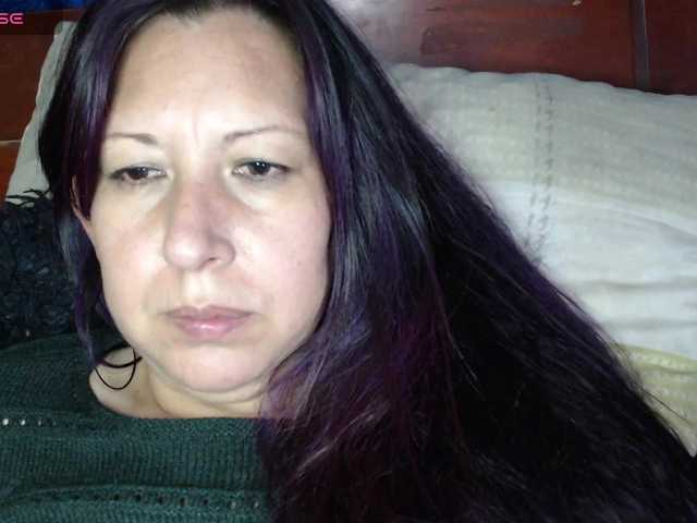 evatoms's BongaCams show and profile