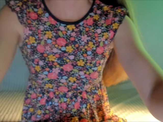 RRRMMMHHH's BongaCams show and profile