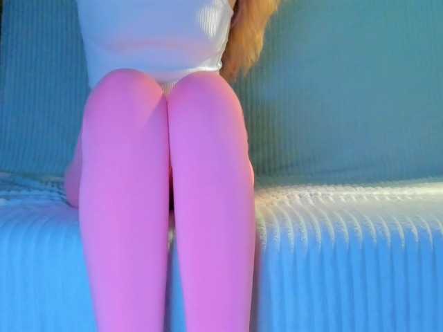 RRRMMMHHH's BongaCams show and profile