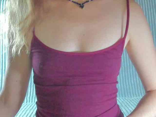 RRRMMMHHH Live Webcam on BongaCams
