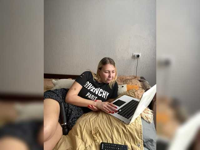 Xyligana's BongaCams show and profile