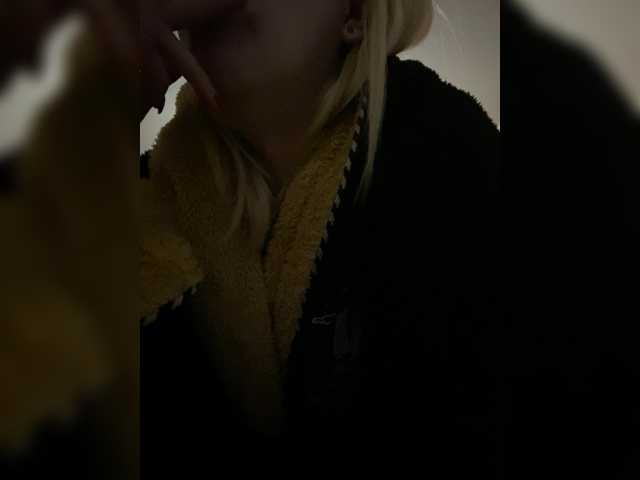 Xyligana's BongaCams show and profile