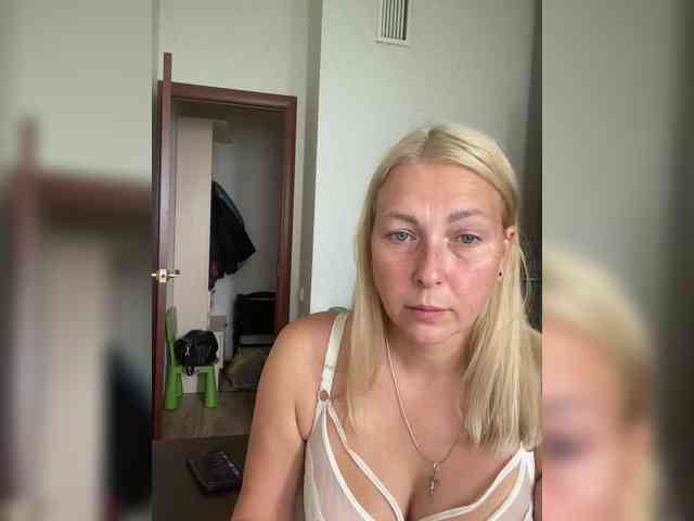 online nude chatroom Xyligana