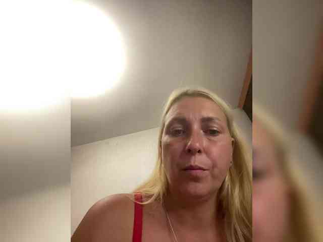 free live cam Xyligana