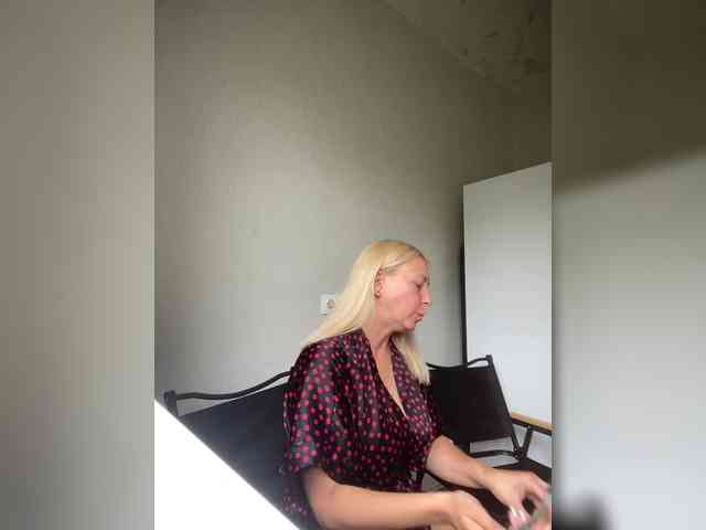 amateur nude cam Xyligana