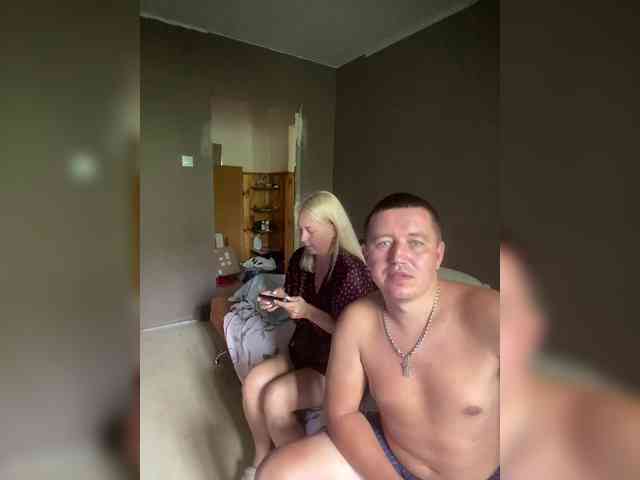 strip chatroom Xyligana
