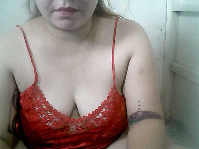 Hotboobies19 webcam bongacams model stream image