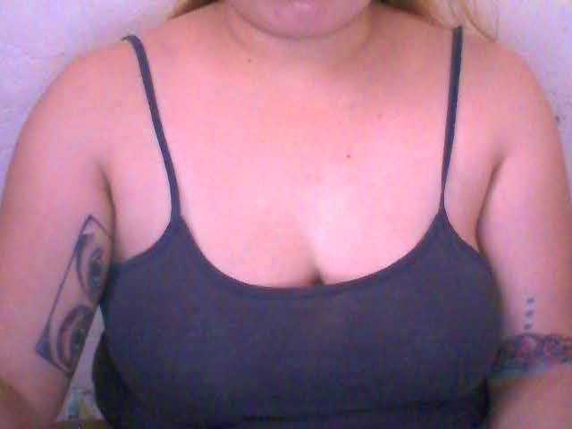  Hotboobies19 chat room