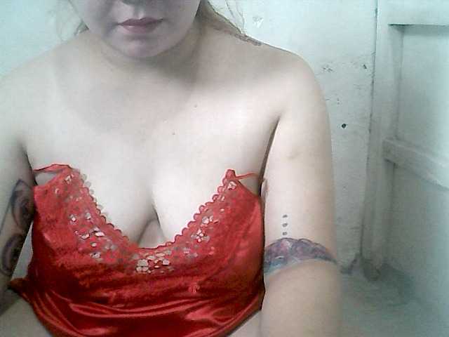 Hotboobies19 webcam bongacams model stream image