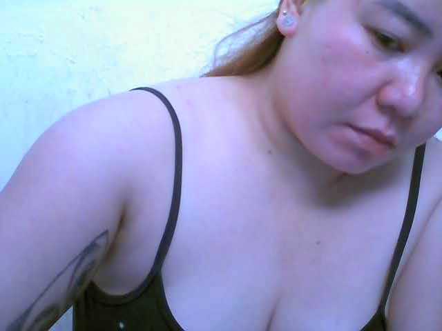 Hotboobies19 webcam bongacams model stream image