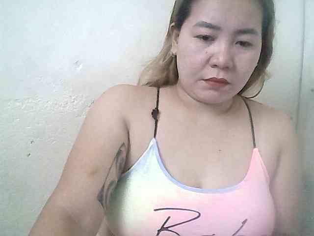 Hotboobies19 webcam