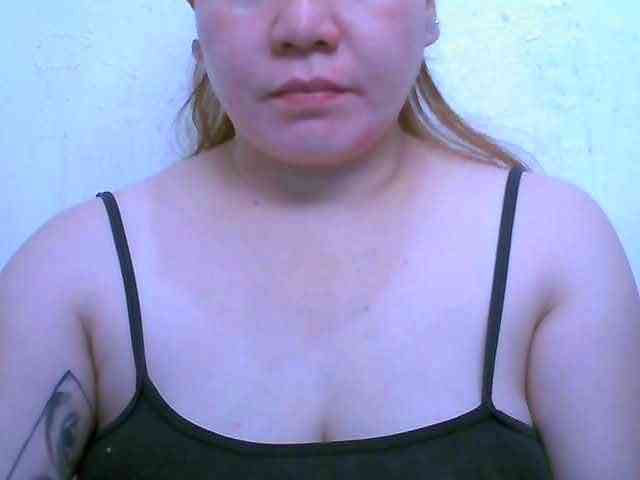 Hotboobies19 Live Webcam on BongaCams