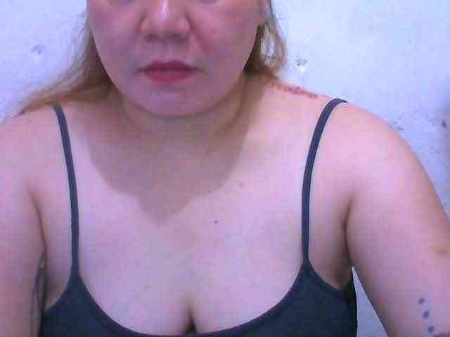 Hotboobies19 Hotboobies19