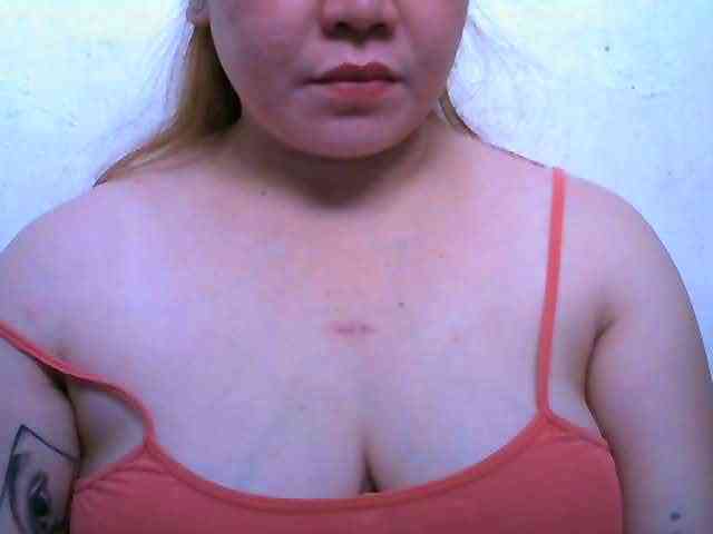 Hotboobies19 webcam